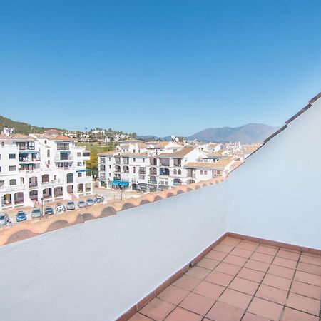 2233-Lovely 2 Bedrooms On The Beach, Pool And Port Manilva Bagian luar foto